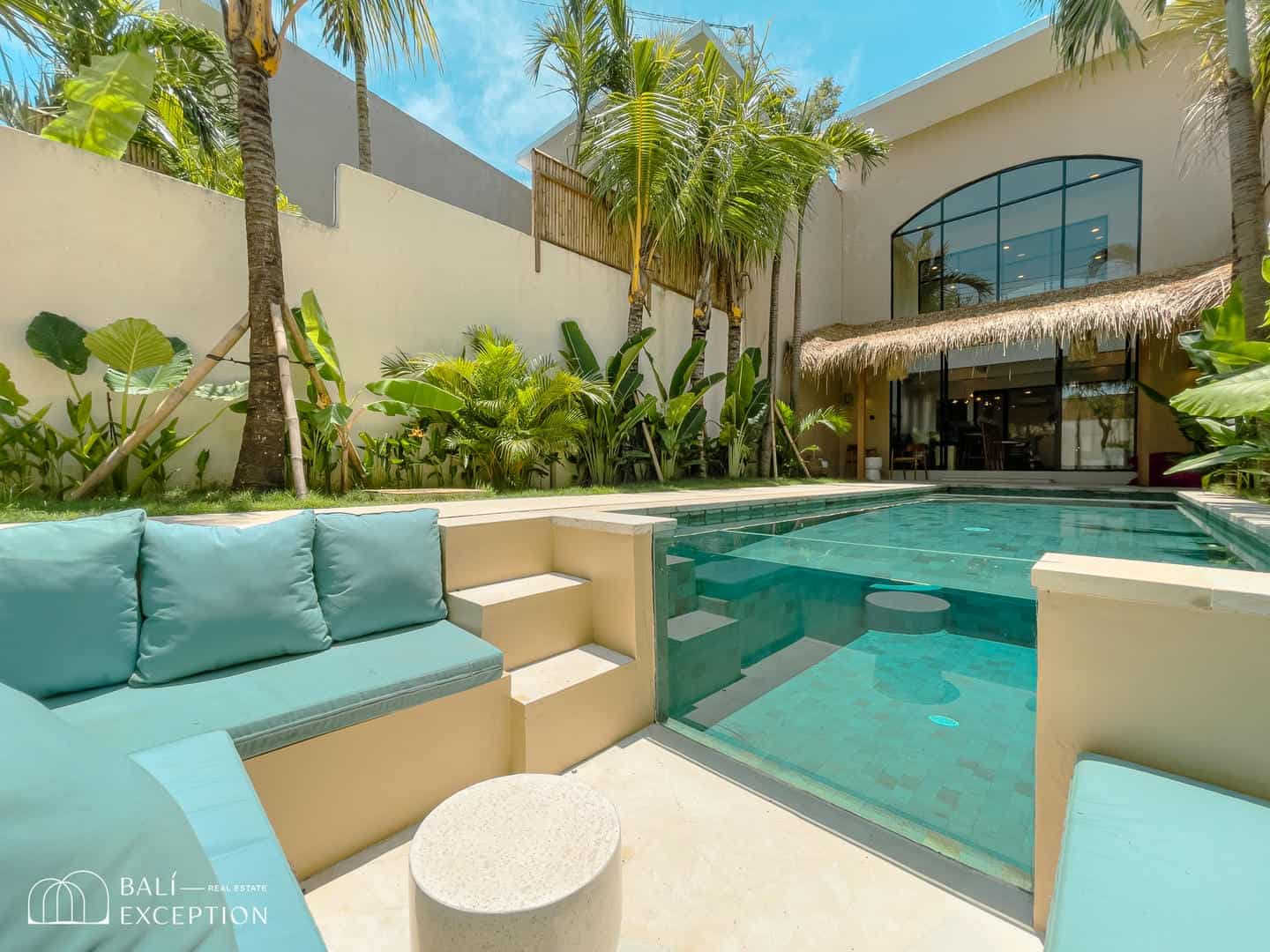 MODERN TROPICAL 2 BEDROOM VILLA FOR SALE LEASEHOLD IN BALANGAN BALI BE-2004 